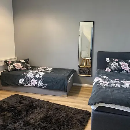 Apartman 1 Mit Gemeinschaftsraeumen, Tiefgarage Lipcse