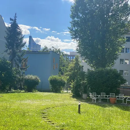 1 Mit Gemeinschaftsraeumen, Tiefgarage Apartman *