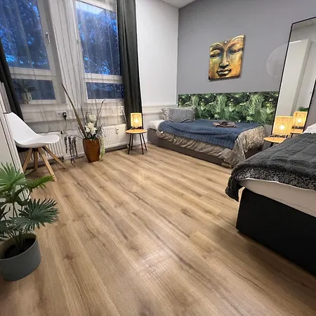 Apartman 1 Mit Gemeinschaftsraeumen, Tiefgarage