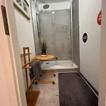 1 Mit Gemeinschaftsraeumen, Tiefgarage Apartman
