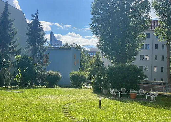 1 Mit Gemeinschaftsraeumen, Tiefgarage Appartamento *